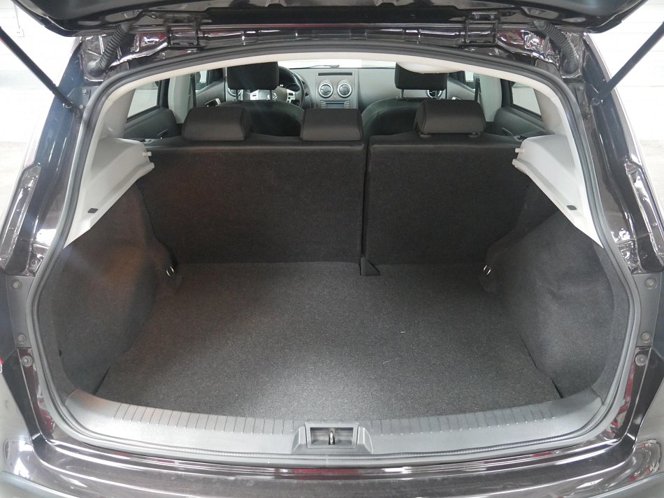 Nissan Qashqai 2.0i Acenta