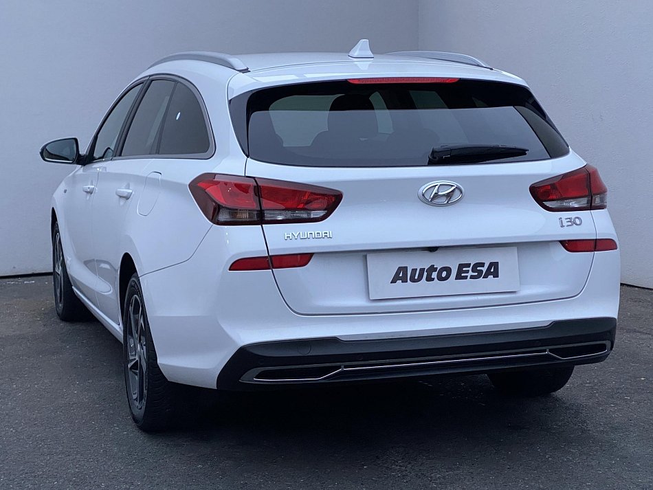 Hyundai I30 1.5 T-GDi Smart 48V