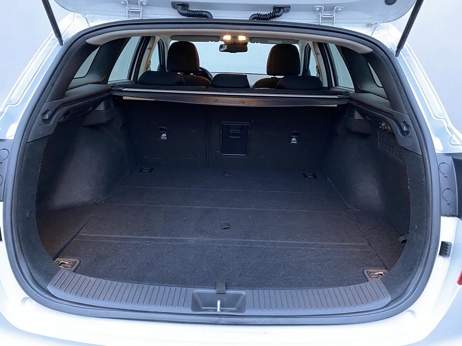 Hyundai I30 1.5 T-GDi Smart 48V