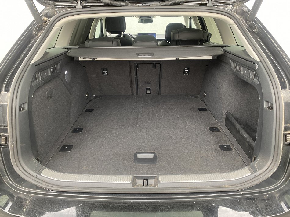 Škoda Superb IV 2.0 TDi 