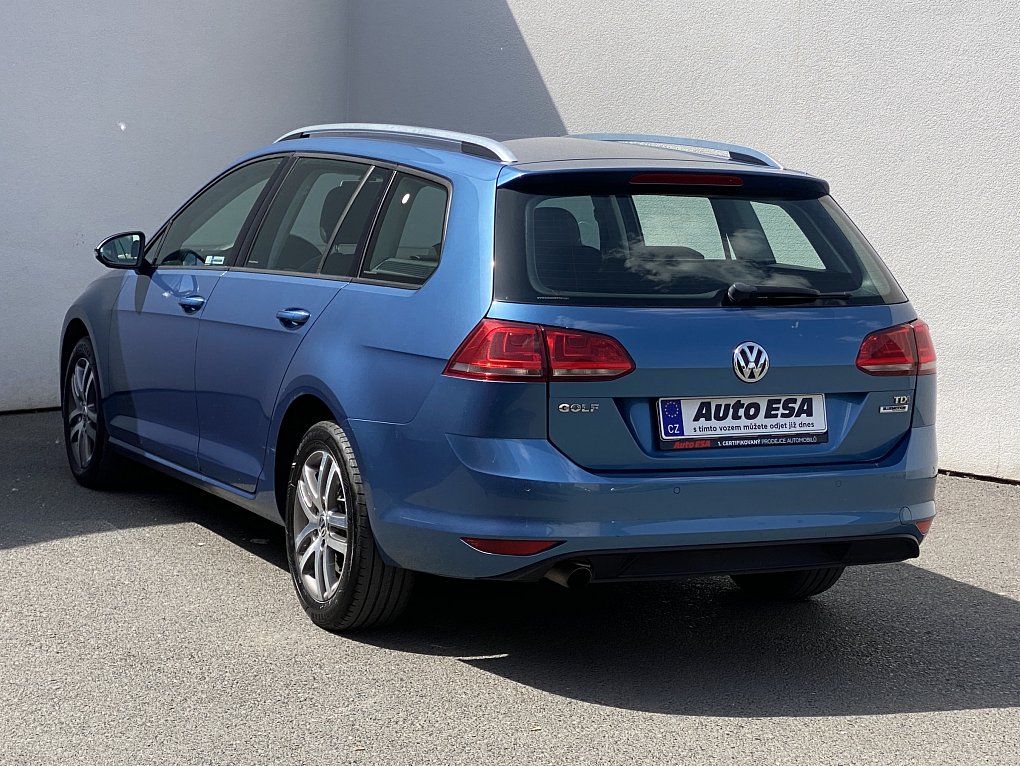 Volkswagen Golf 1.6 TDi 