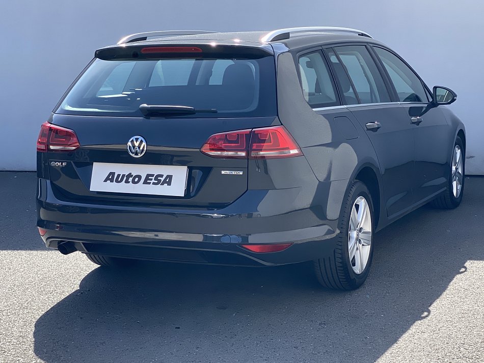 Volkswagen Golf 1.6 TDi 