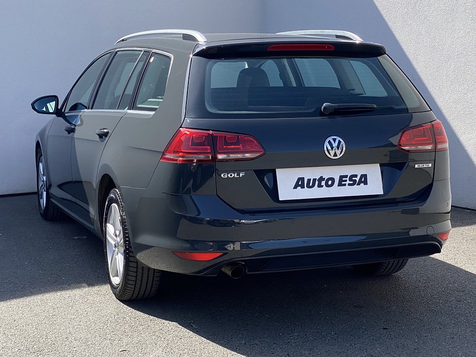 Volkswagen Golf 1.6 TDi 