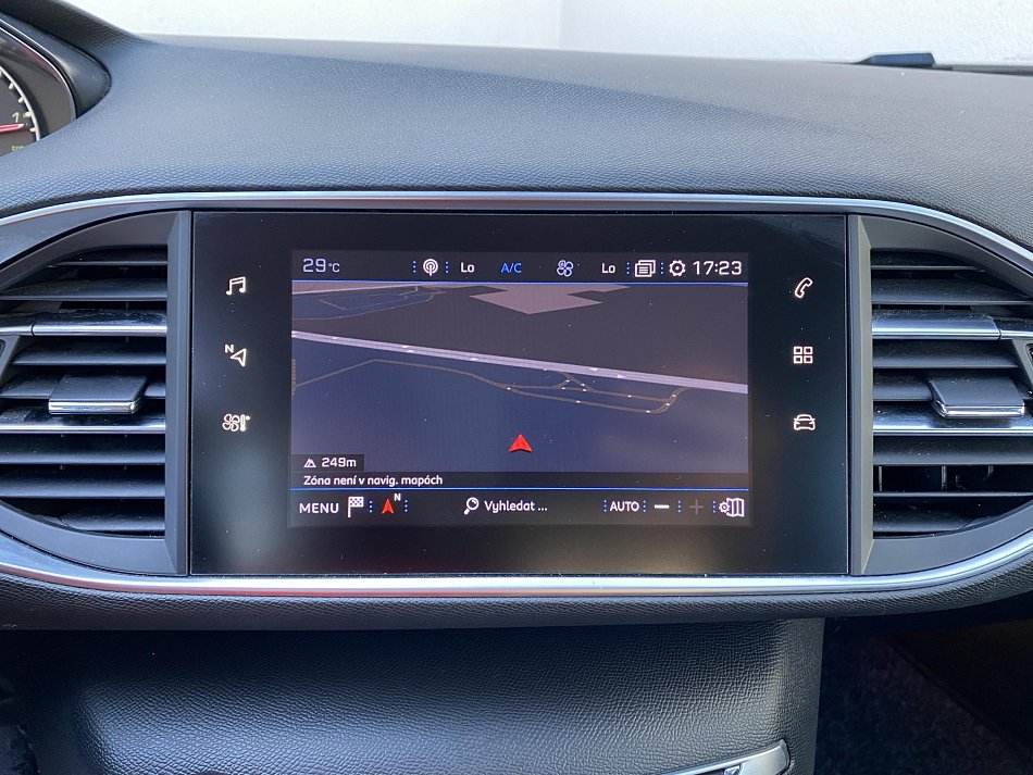 Peugeot 308 1.5HDI 