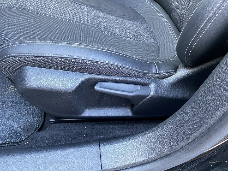 Peugeot 308 1.5HDI 
