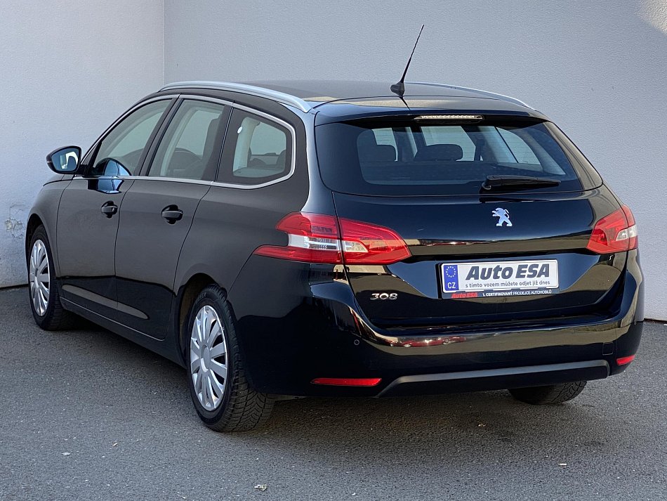 Peugeot 308 1.5HDI 