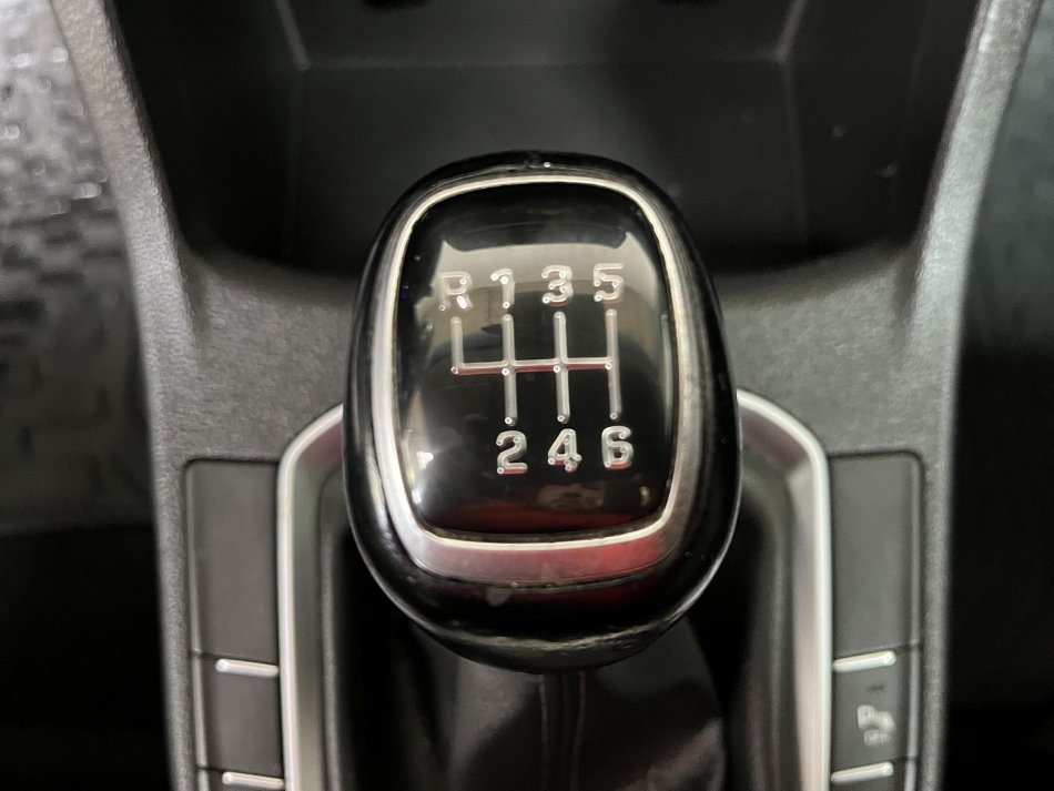 Hyundai I30 1.4 T-GDi Trikolor