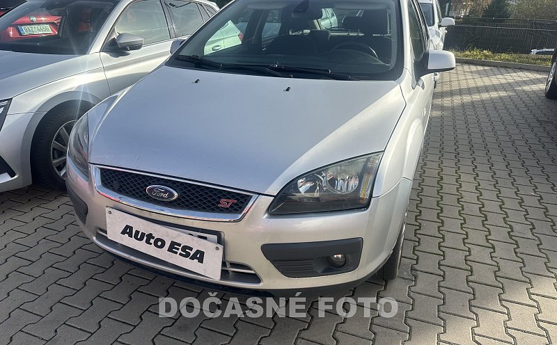 Ford Focus 1.8 16V 