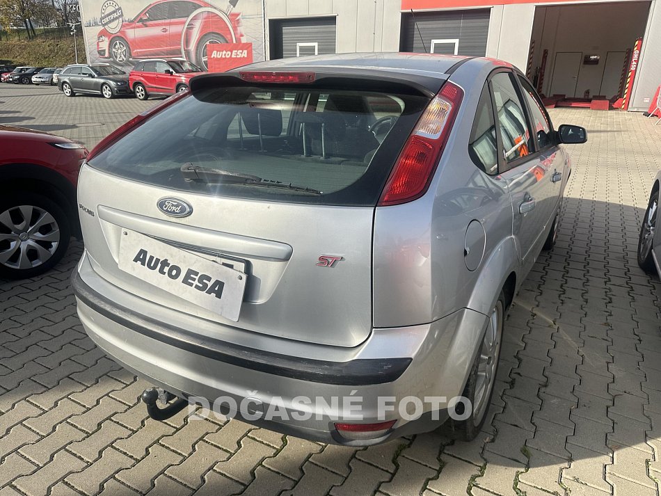 Ford Focus 1.8 16V 