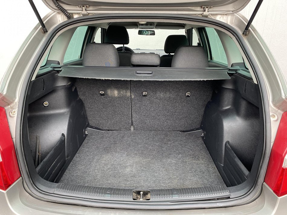 Škoda Fabia II 1.2 HTP Ambition