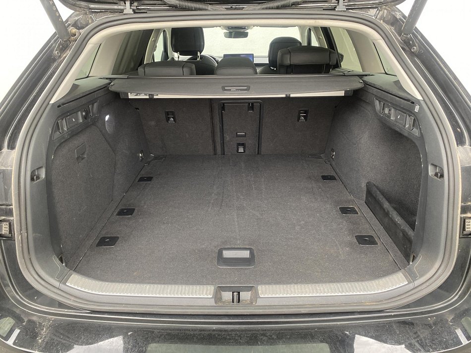 Škoda Superb IV 2.0 TDi 
