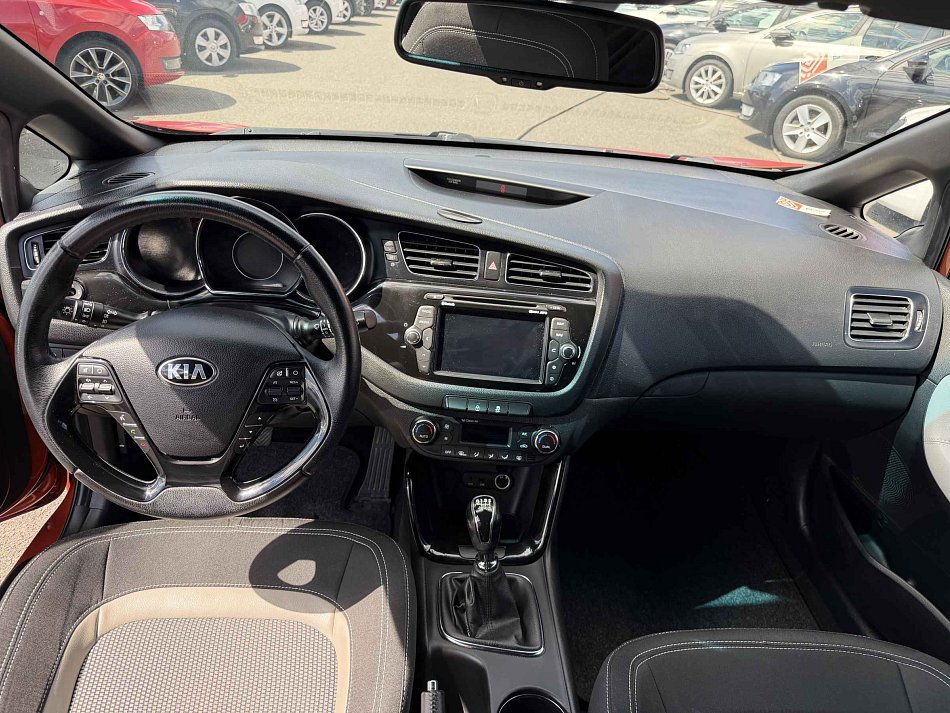 Kia Ceed 1.6GDi 