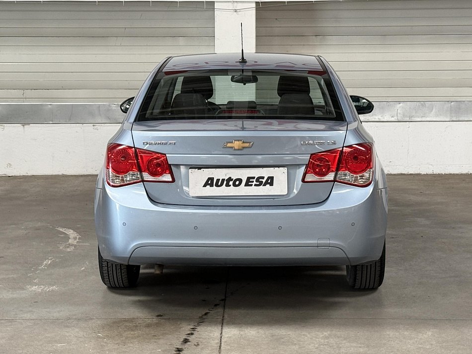 Chevrolet Cruze 1.6i 