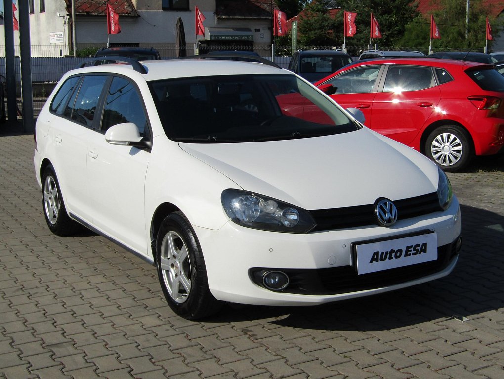 Volkswagen Golf 1.6 TDi 