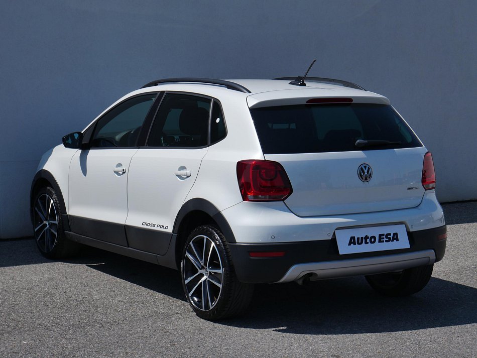 Volkswagen Polo 1.2 TSi CROSS