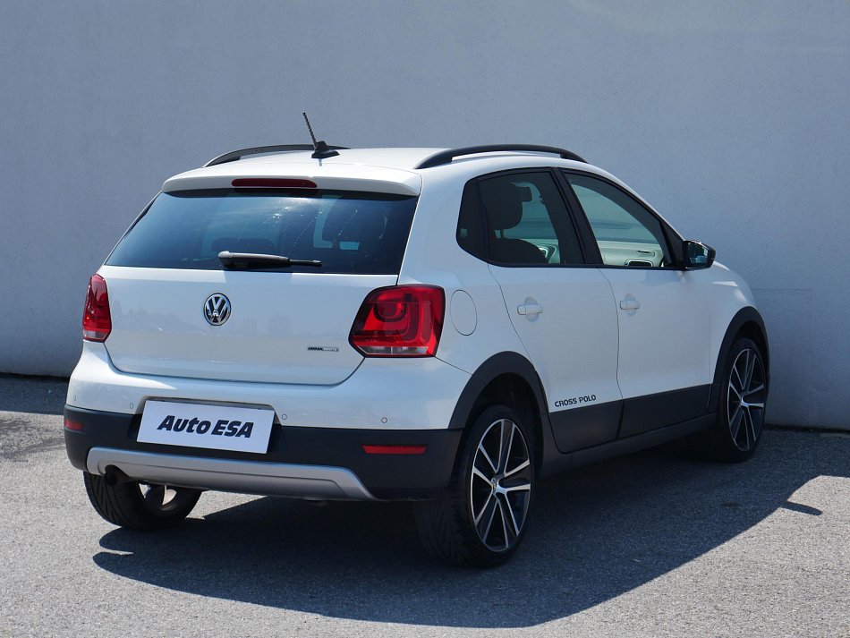 Volkswagen Polo 1.2 TSi CROSS