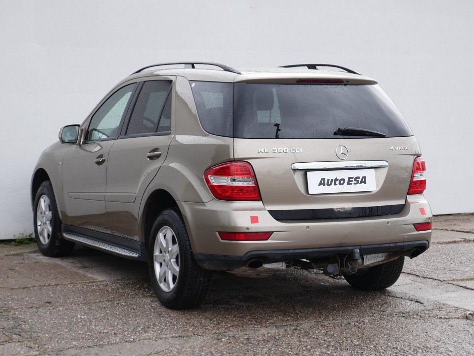 Mercedes-Benz Třída M 3.0 CDi  ML300