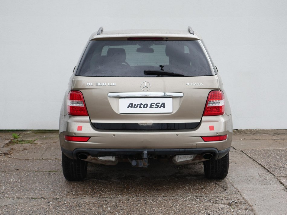 Mercedes-Benz Třída M 3.0 CDi  ML300