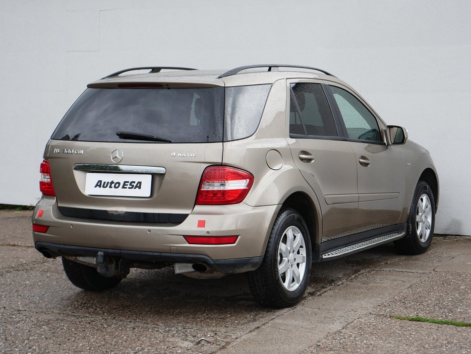 Mercedes-Benz Třída M 3.0 CDi  ML300