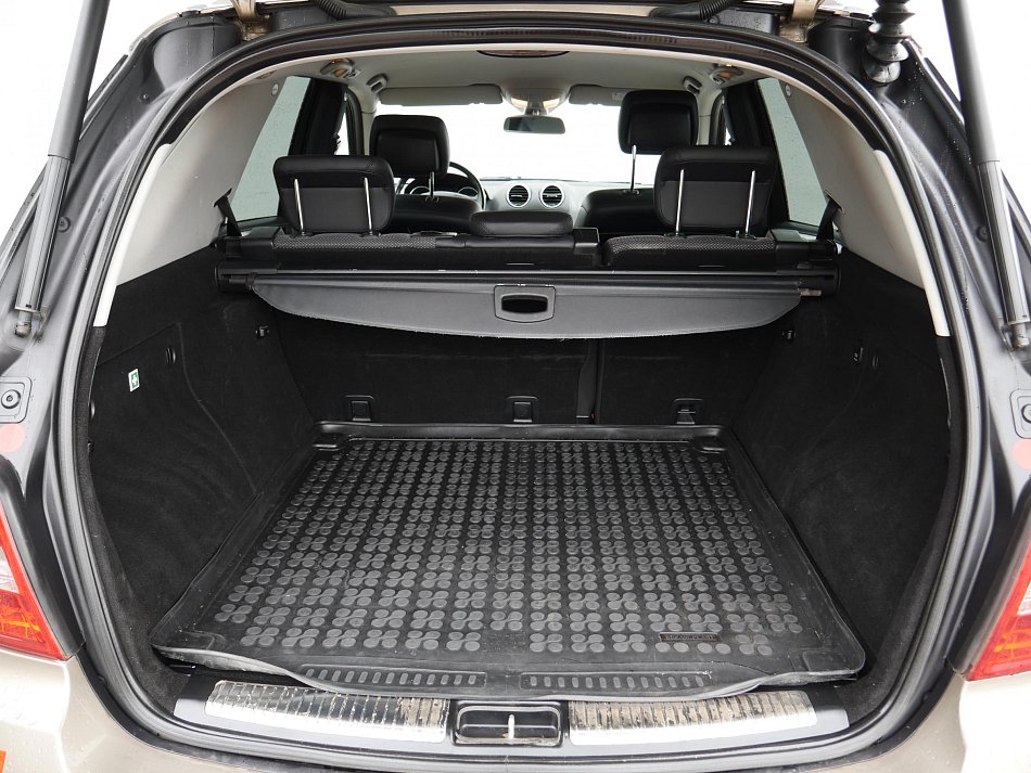 Mercedes-Benz Třída M 3.0 CDi  ML300