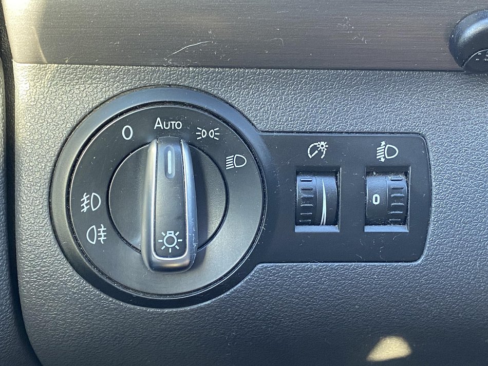 Volkswagen Touran 1.6 TDi 