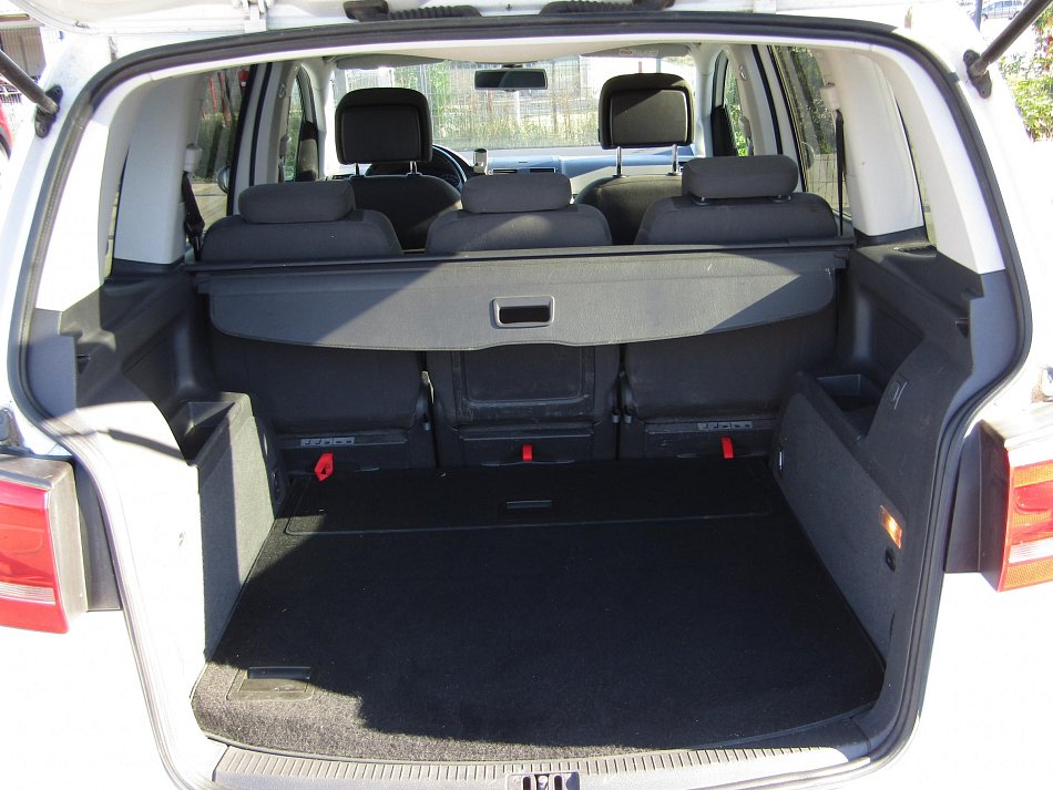 Volkswagen Touran 1.6 TDi 