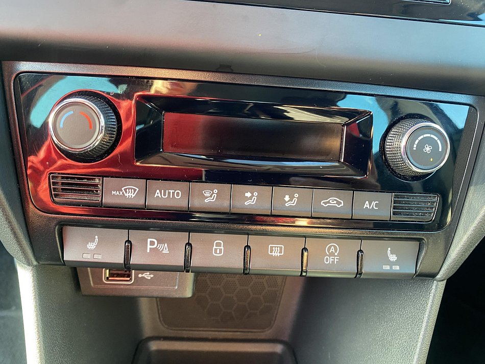 Škoda Rapid 1.0 TSi Clever