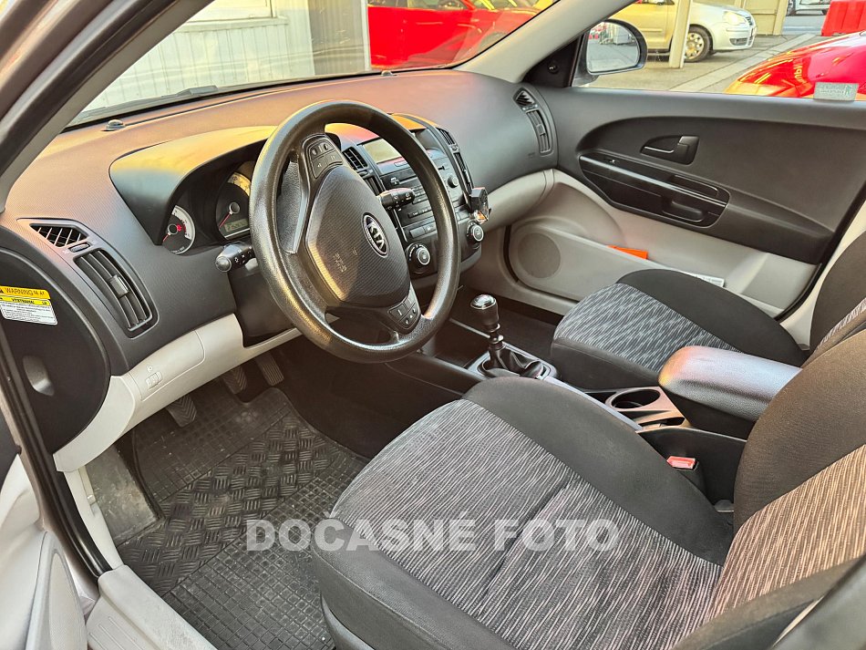 Kia Ceed 1.6 CRDi 