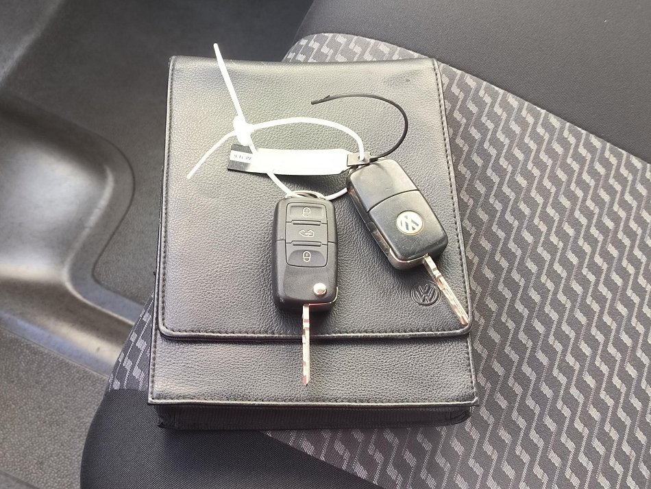 Volkswagen Crafter 2.0TDi  L2H2 6míst