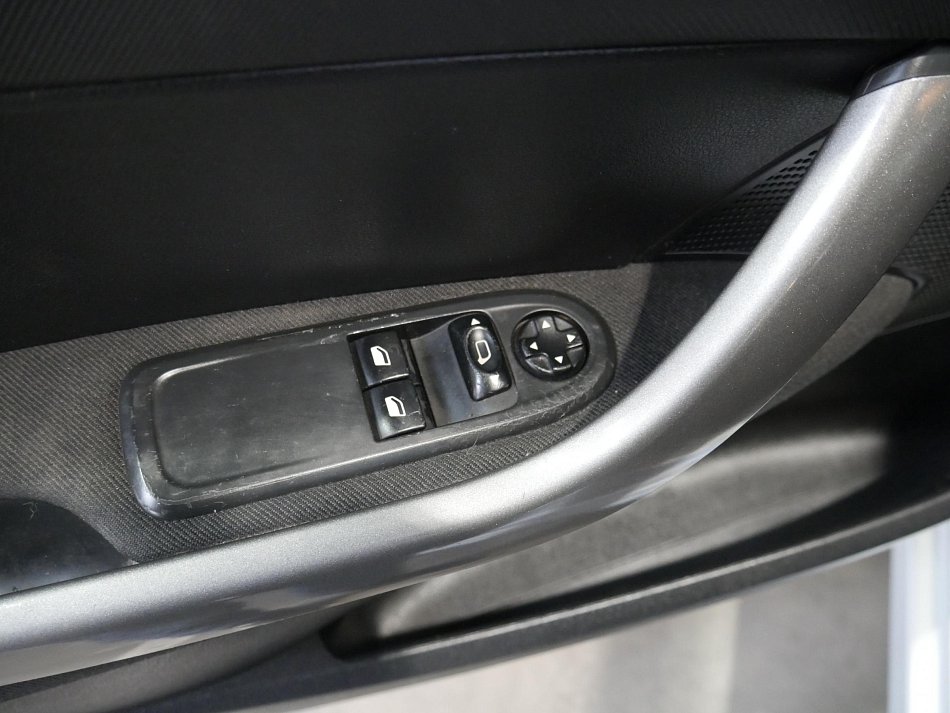 Peugeot 308 1.6 HDi  SW