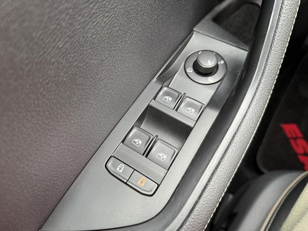 Škoda Superb III 2.0 TDi Scout