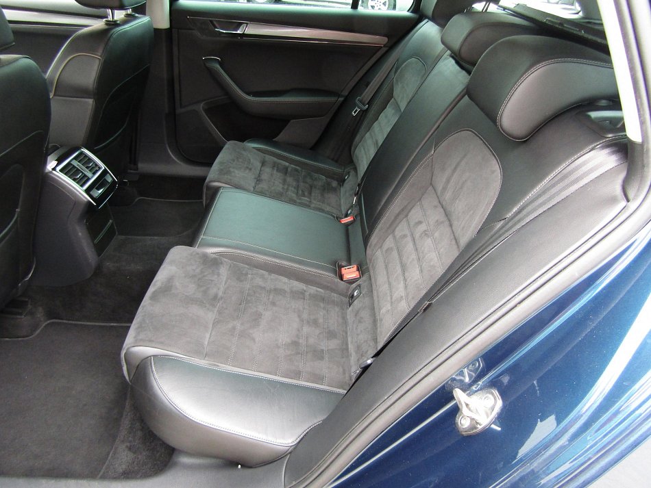 Škoda Superb III 2.0 TDi Scout