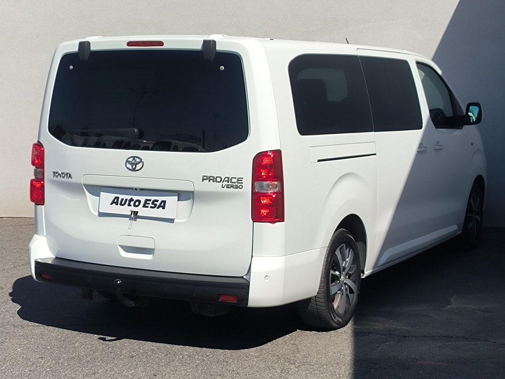 Toyota ProAce Verso 2.0D-4D Family L3 LUX