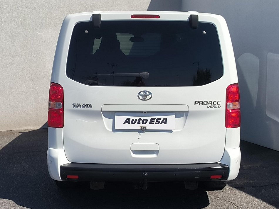 Toyota ProAce Verso 2.0D-4D Family L3 LUX