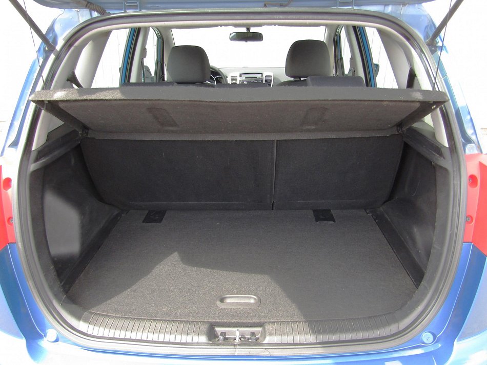 Kia Venga 1.4 CVVT 