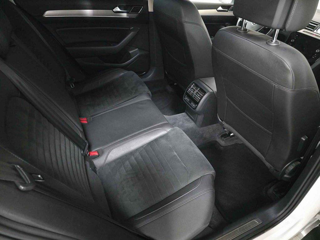 Volkswagen Passat 2.0TDi 