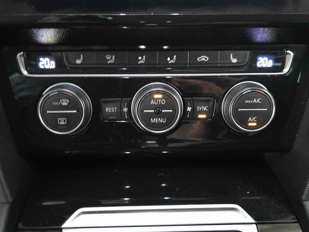 Volkswagen Passat 2.0TDi 