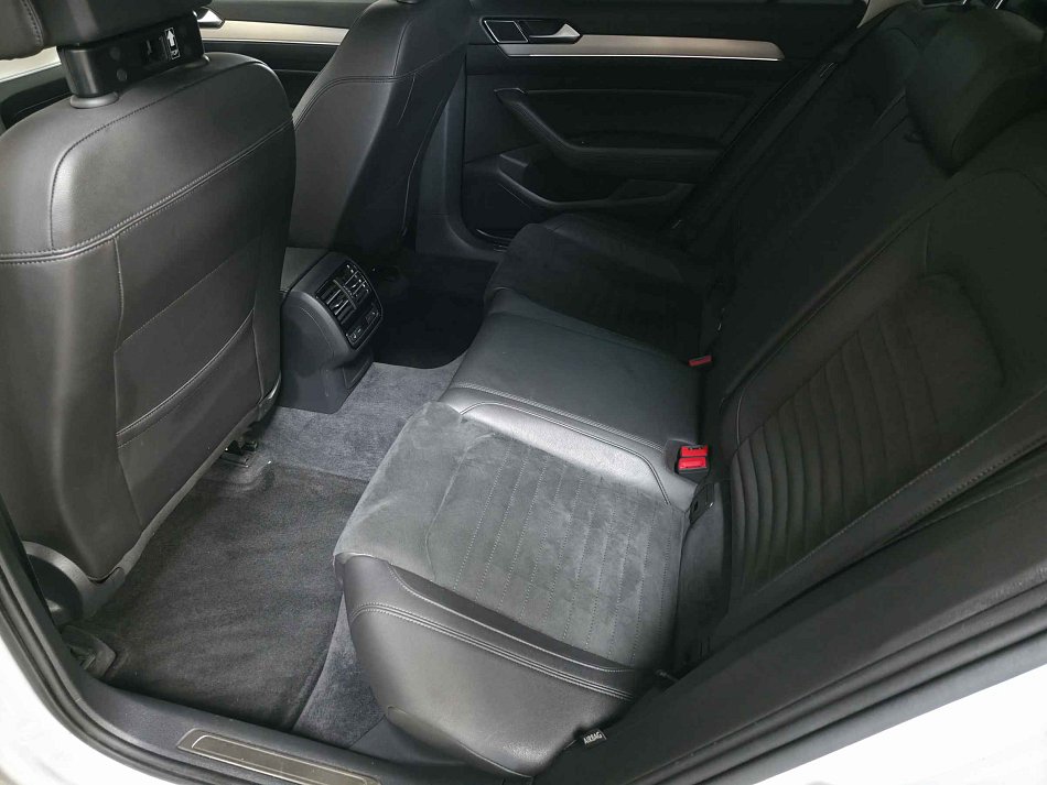 Volkswagen Passat 2.0TDi 