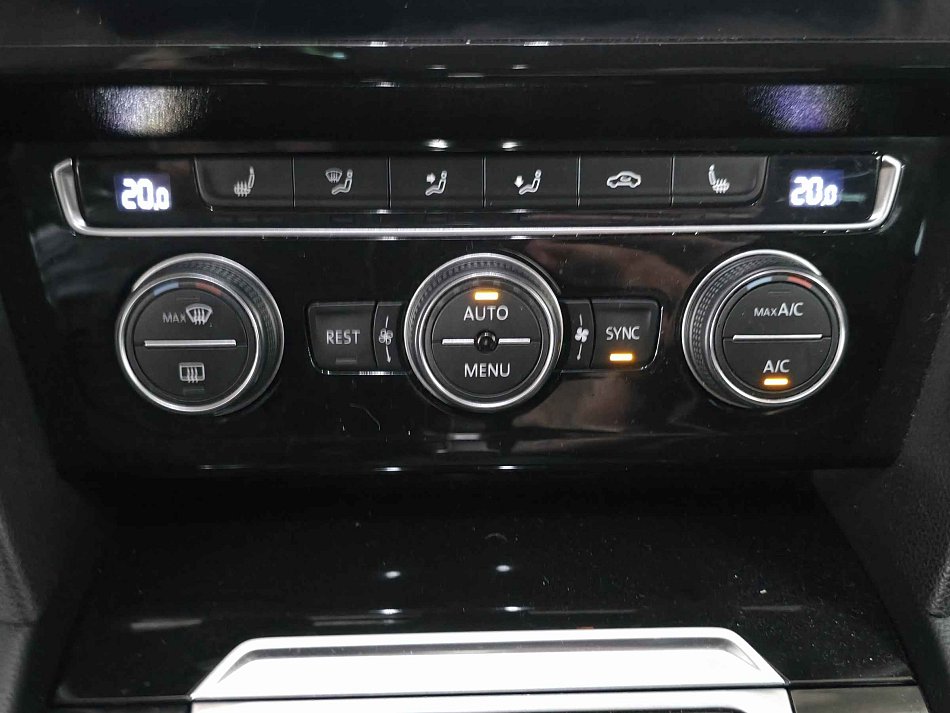 Volkswagen Passat 2.0TDi 