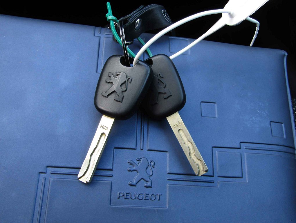 Peugeot 207 1.6i 