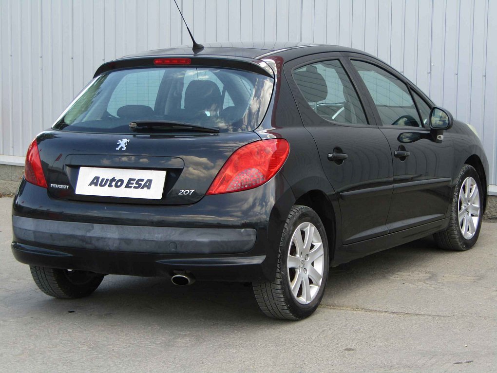 Peugeot 207 1.6i 