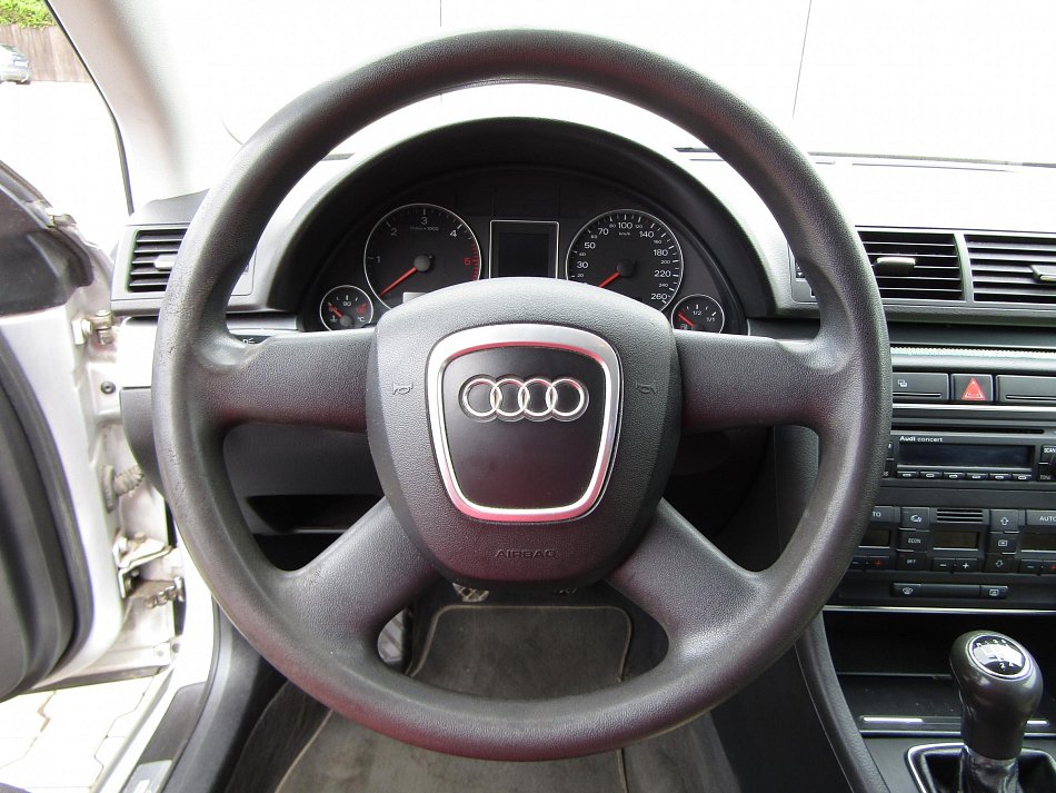 Audi A4 2.0 TDI 