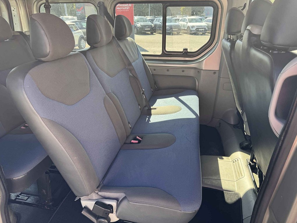 Renault Trafic 2.0dCi  9míst