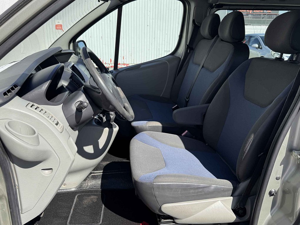 Renault Trafic 2.0dCi  9míst