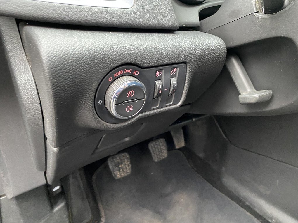 Opel Astra 1.4 T Edition