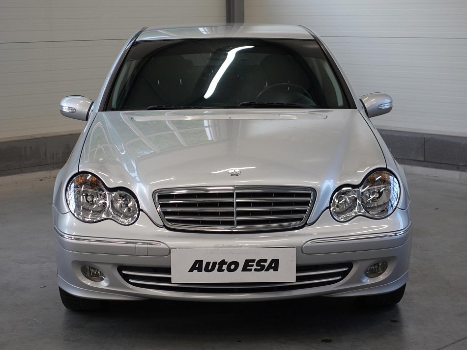 Mercedes-Benz Třída C 1.8K 