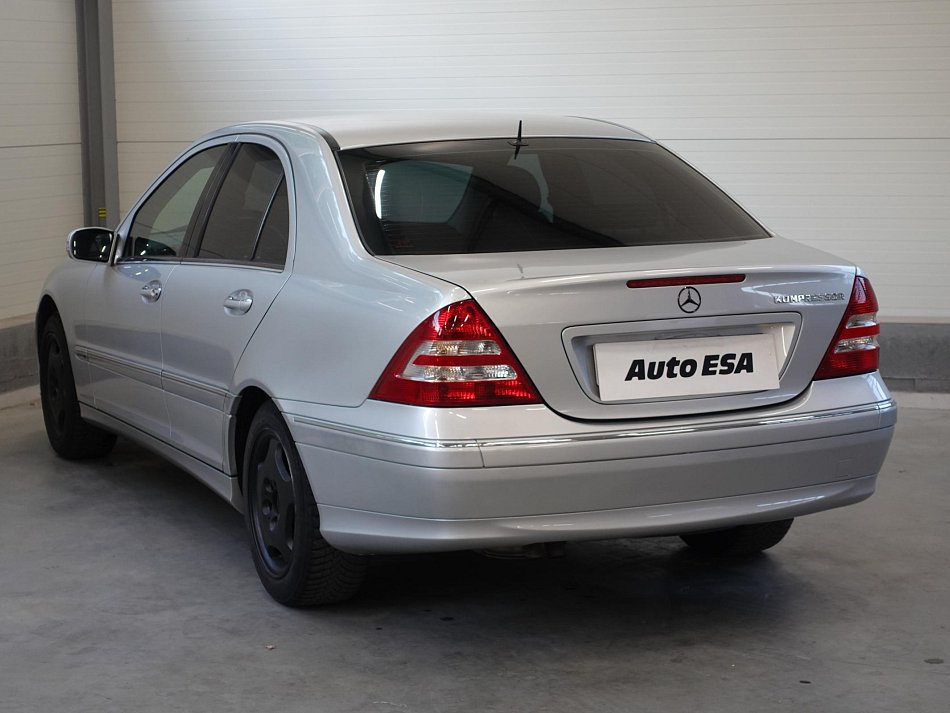 Mercedes-Benz Třída C 1.8K 