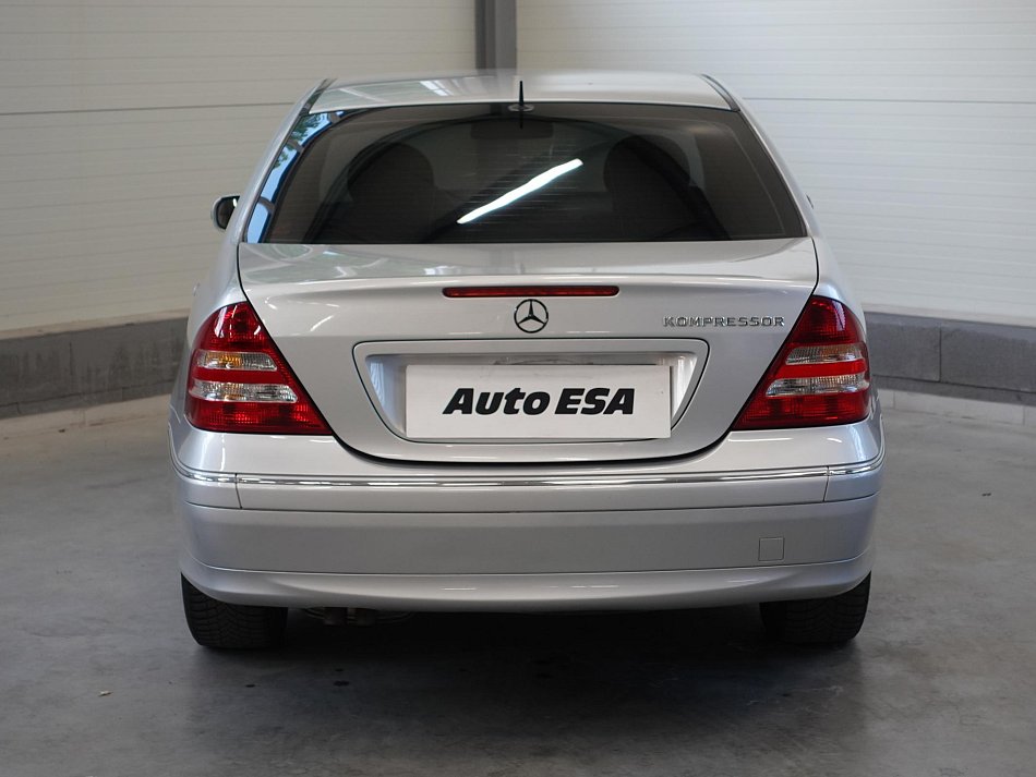 Mercedes-Benz Třída C 1.8K 