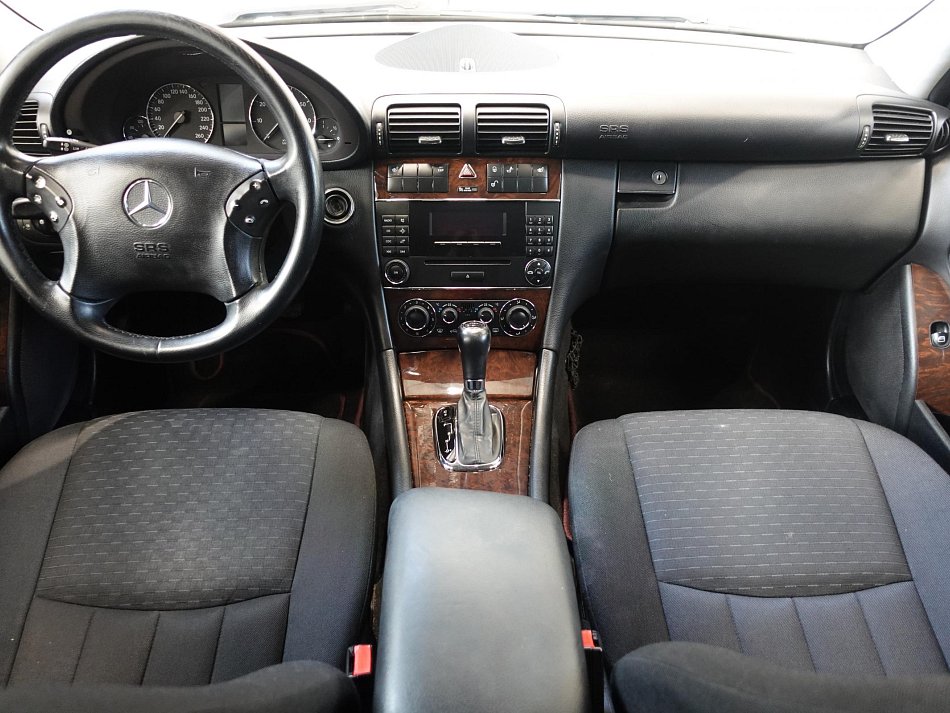 Mercedes-Benz Třída C 1.8K 