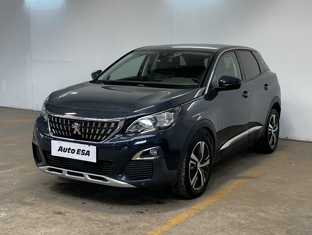 Peugeot 3008 1.2 PT Allure